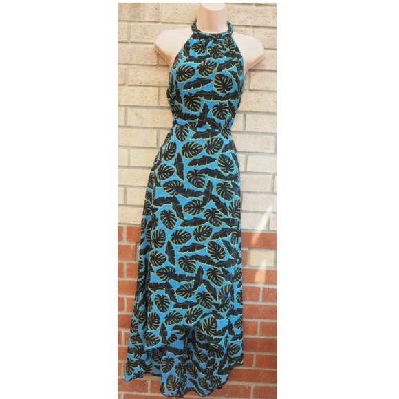 Atmosphere Monstera Palm Halter Dress - Picture 8 of 10